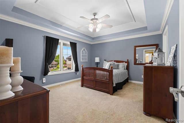 56074 Lario Court, Macomb, MI 48042