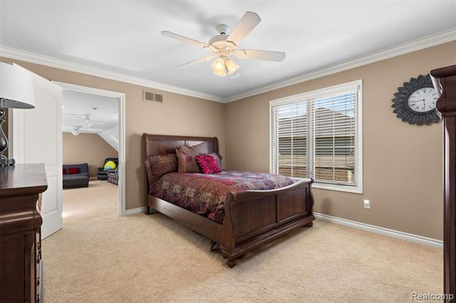 56074 Lario Court, Macomb, MI 48042