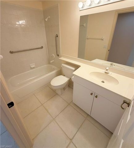 27021 Oakwood Lake DR 101, Bonita Springs, FL 34134