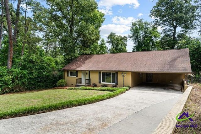 308 Clairmont Drive, Warner Robins, GA 31088