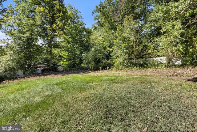 1906 PARK PL, Woodlawn, MD 21207