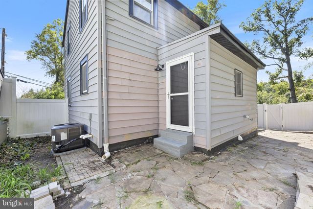 1906 PARK PL, Woodlawn, MD 21207