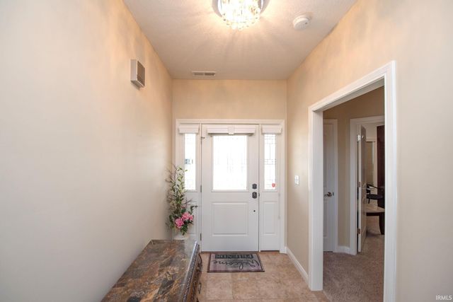 175 Aqueduct Circle, West Lafayette, IN 47906