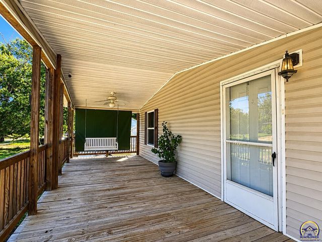 420 SE 34th ST, Topeka, KS 66605