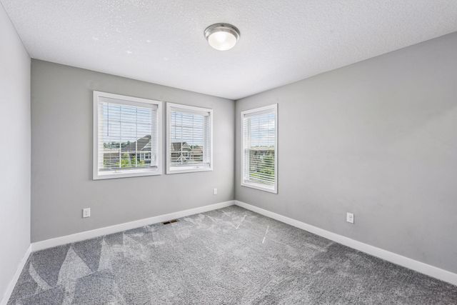1710 Bluegrass Trail, Victoria, MN 55386