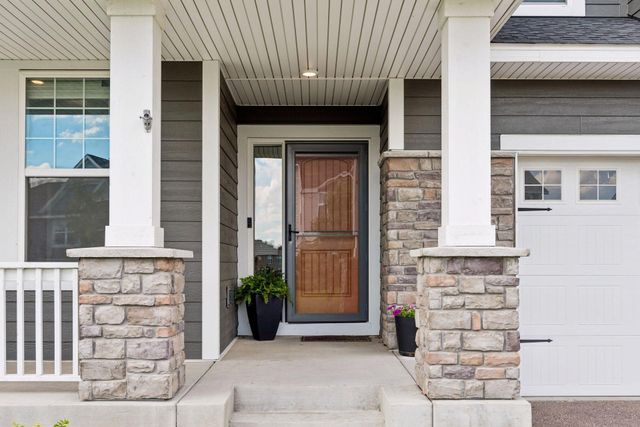 1710 Bluegrass Trail, Victoria, MN 55386