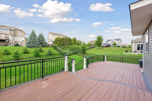 1710 Bluegrass Trail, Victoria, MN 55386