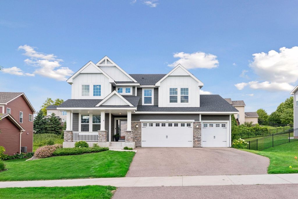 1710 Bluegrass Trail, Victoria, MN 55386