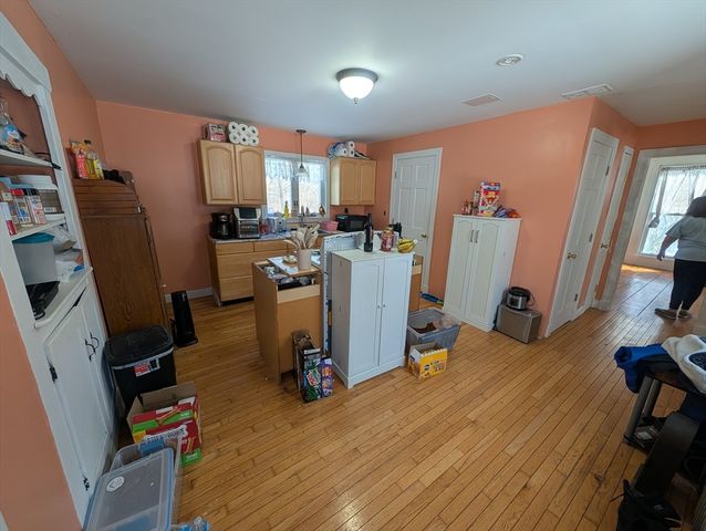 167 West Broadway, Gardner, MA 01440