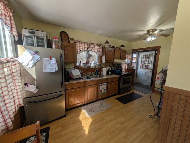 167 West Broadway, Gardner, MA 01440