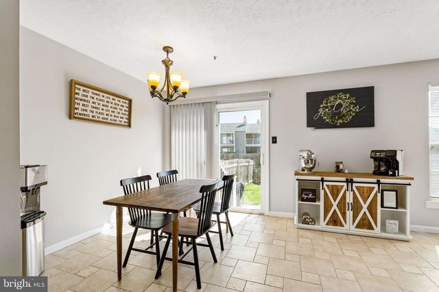 72 HICKORY LN, Elkton, MD 21921