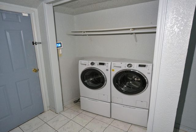 1619 W 8th Street, Freeport, TX 77541