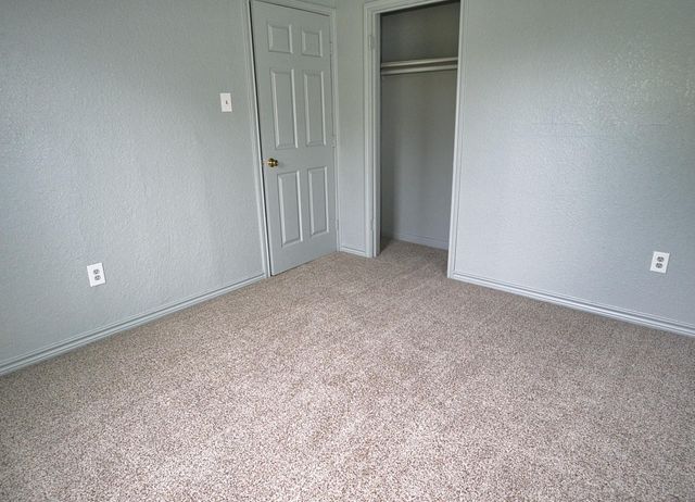 1619 W 8th Street, Freeport, TX 77541