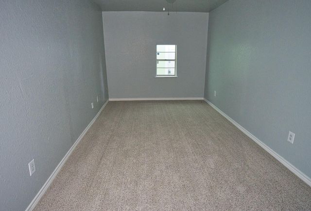 1619 W 8th Street, Freeport, TX 77541