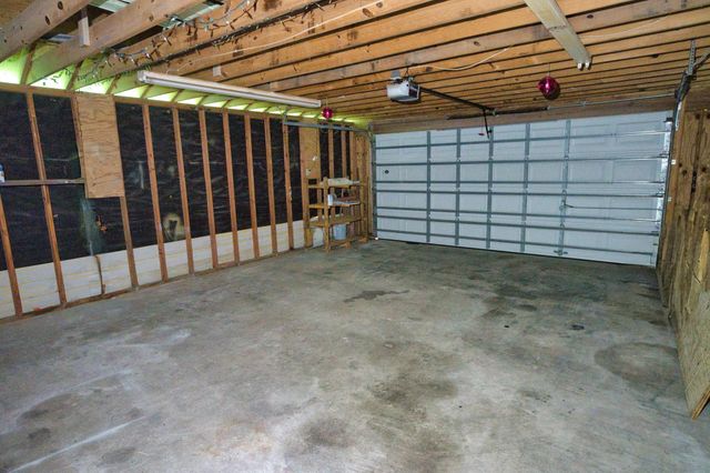 1619 W 8th Street, Freeport, TX 77541