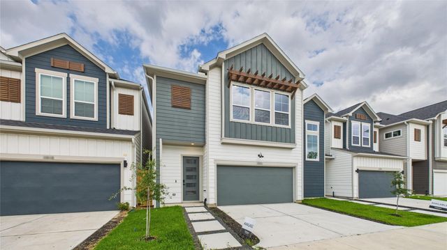 5816 Highland Sky Lane, Houston, TX 77091