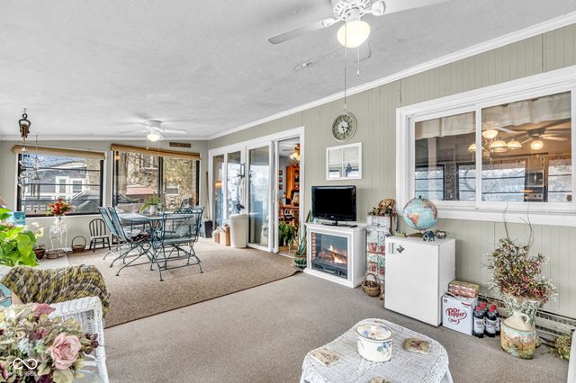 646 Jefferson Valley, Coatesville, IN 46121