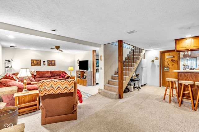 646 Jefferson Valley, Coatesville, IN 46121