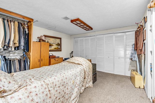 646 Jefferson Valley, Coatesville, IN 46121