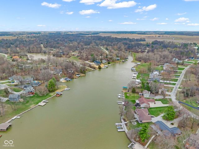 646 Jefferson Valley, Coatesville, IN 46121