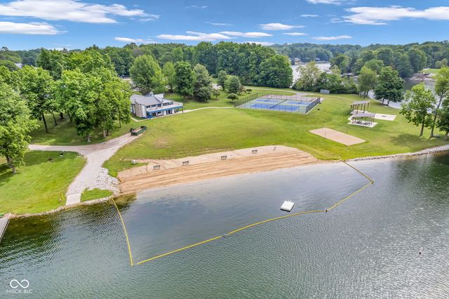 646 Jefferson Valley, Coatesville, IN 46121