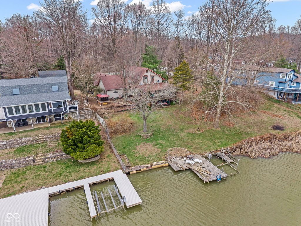 646 Jefferson Valley, Coatesville, IN 46121