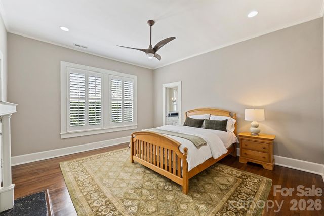 1136 Queens Road, Charlotte, NC 28207