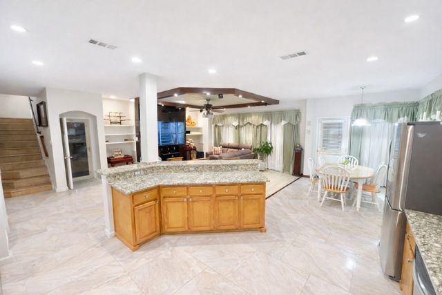 3318 Chapelwood Drive, Sunnyvale, TX 75182