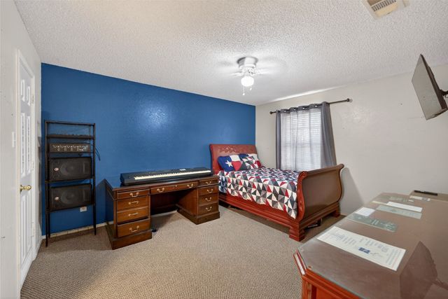 3318 Chapelwood Drive, Sunnyvale, TX 75182