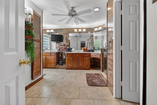 3318 Chapelwood Drive, Sunnyvale, TX 75182