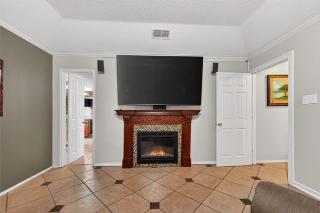 3318 Chapelwood Drive, Sunnyvale, TX 75182
