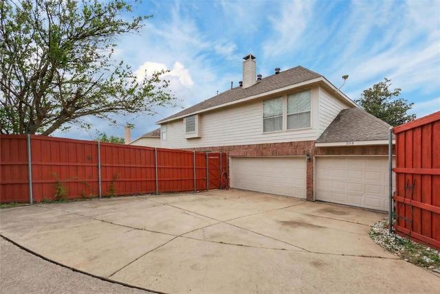3318 Chapelwood Drive, Sunnyvale, TX 75182