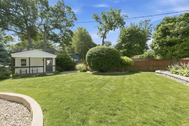 6132 Althean Drive, Fort Wayne, IN 46835