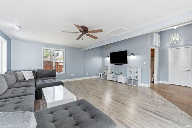 6132 Althean Drive, Fort Wayne, IN 46835