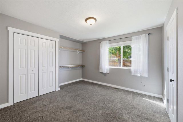 19507 E Mission Ave, Liberty Lake, WA 99016