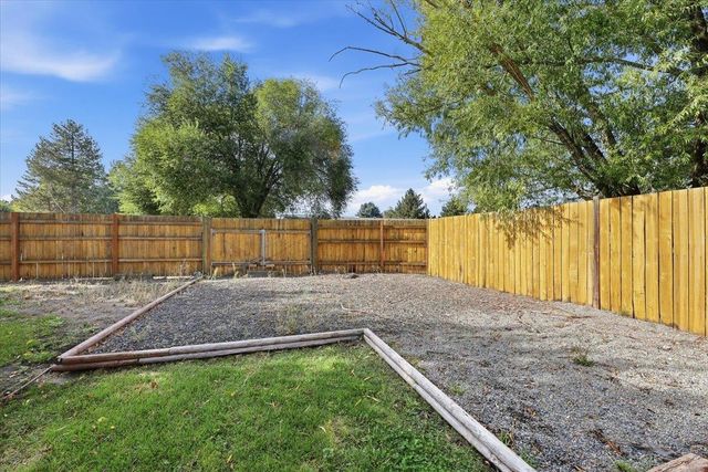 19507 E Mission Ave, Liberty Lake, WA 99016