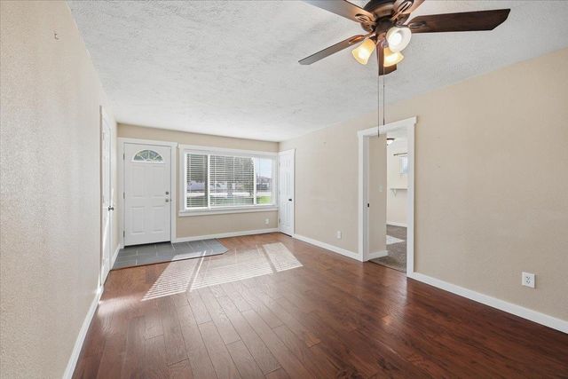 19507 E Mission Ave, Liberty Lake, WA 99016