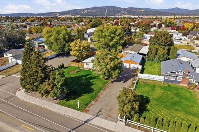 19507 E Mission Ave, Liberty Lake, WA 99016