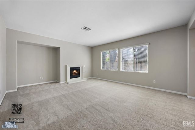 10003 Titanium Street, Bakersfield, CA 93311
