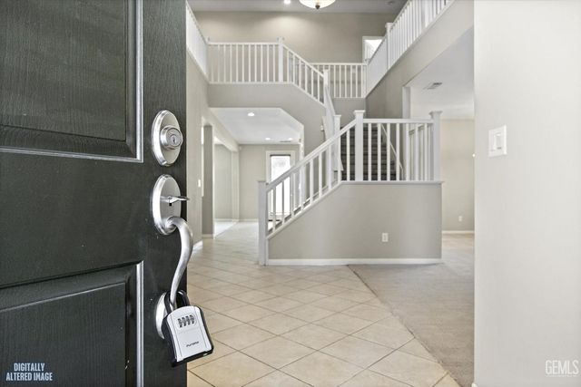 10003 Titanium Street, Bakersfield, CA 93311