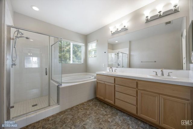10003 Titanium Street, Bakersfield, CA 93311