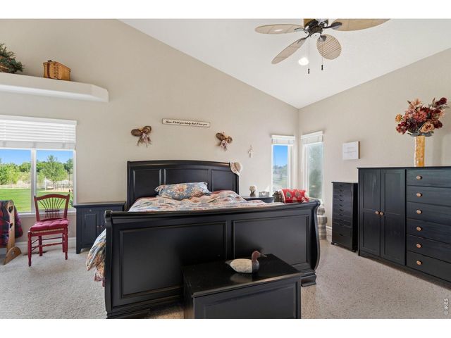 885 Crabapple Dr, Loveland, CO 80538