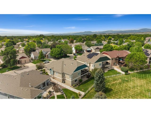 885 Crabapple Dr, Loveland, CO 80538
