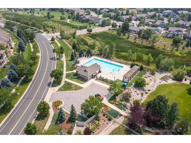 885 Crabapple Dr, Loveland, CO 80538