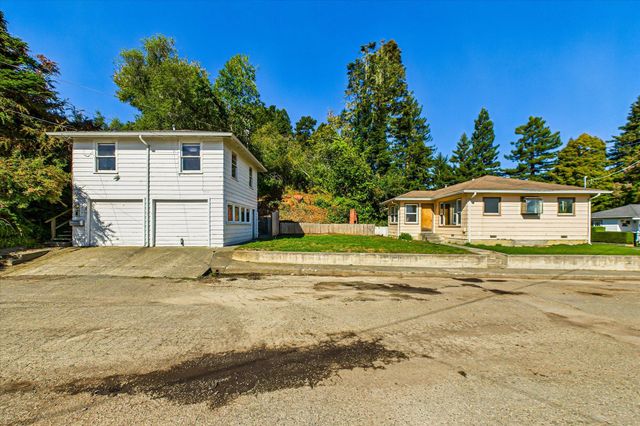 960 14th Street, Fortuna, CA 95540