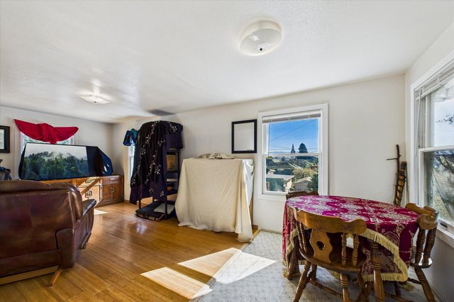 960 14th Street, Fortuna, CA 95540