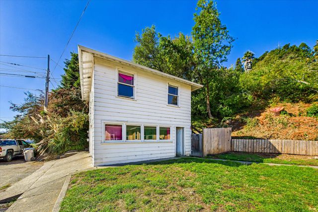 960 14th Street, Fortuna, CA 95540