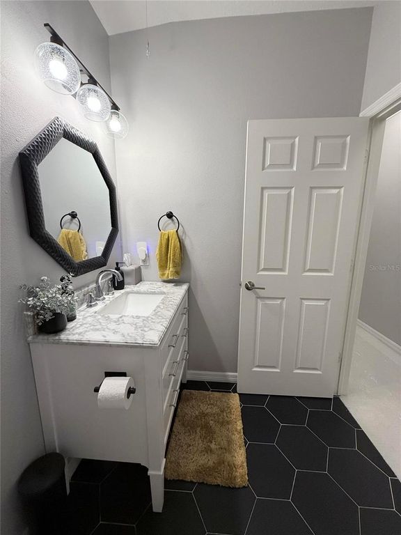 Image 29 of property listing at 6517 SPRING OAK COURT, Tampa, FL 33625