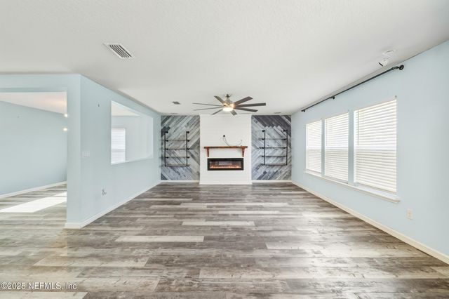 7525 SUNNYDALE Lane, Jacksonville, FL 32256