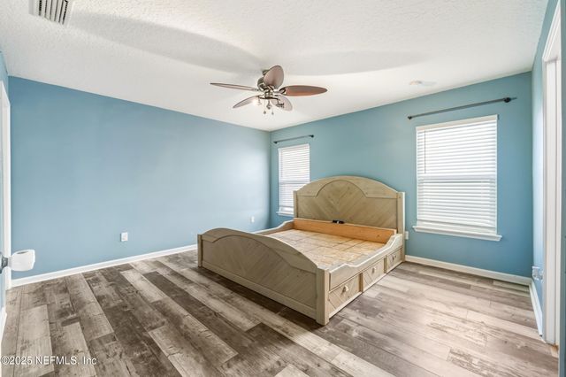 7525 SUNNYDALE Lane, Jacksonville, FL 32256